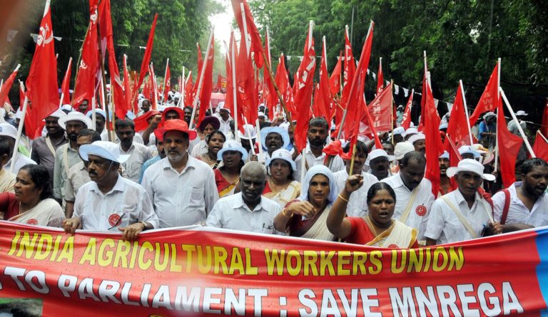 More than 1 Crore Workers and Farmers Come Together for ‘Save India Day’, Protest Centre’s Policies – Three Articles