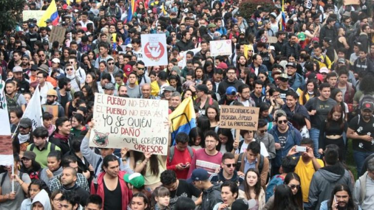 Colombia: One Month Later, the National Strike Continues, with Mothers on the Frontlines – Two Articles