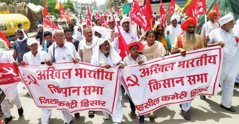 Farmers’ Agitation Completes 200 Days; Farmers Lauch Padyatra in UP – Two Articles