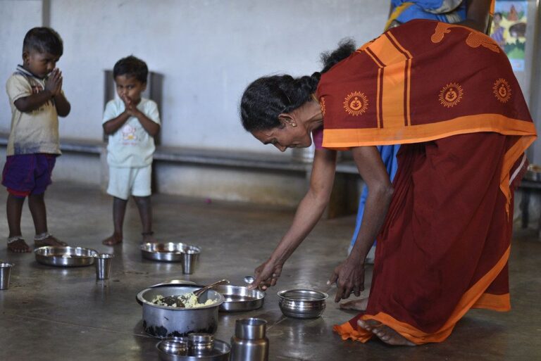 Millions Of Children Will Soon Need Aadhaar IDs To Access Their Right To A Nutritious Meal