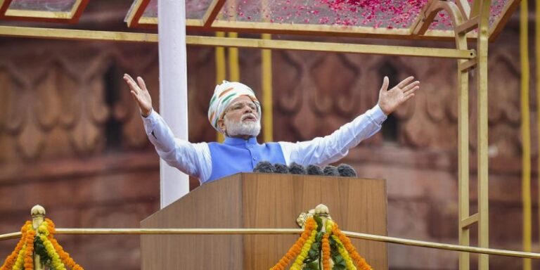 At the Red Fort, Modi Unveils an Extraordinary Edition of His Personality Cult