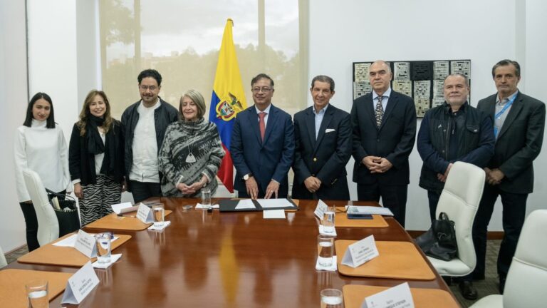 Colombian Government Makes Historic Advance Towards Agrarian Reform and Peace