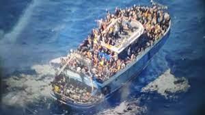 Greek Coastguard Tried to Tow Hundreds of Migrants to Italy, Capsized the Vessel