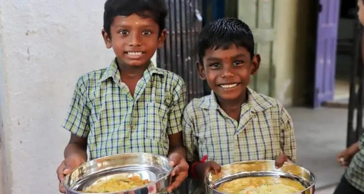 Tamil Nadu Extends Acclaimed Breakfast Scheme to 29,463 More Schools