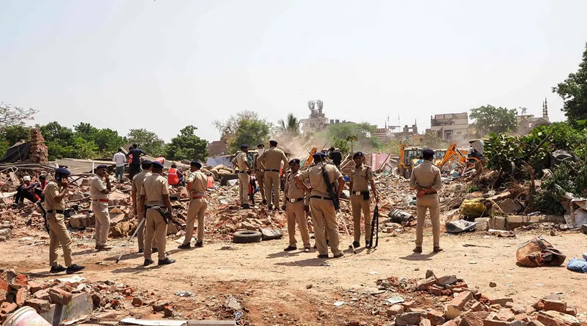 India’s Inhuman Deportation Policy – 2 Articles