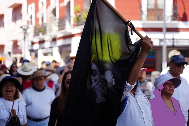 How the Rightwing has Used AI and Influencers to Make Up an Anti-Government Movement in Mexico