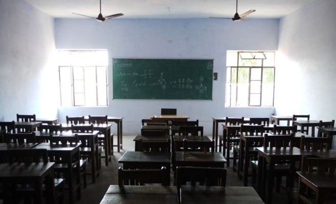 The Hollowing Out of Our Universities – 4 Articles