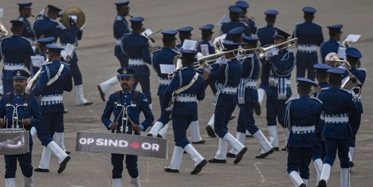 Religion and the Uniform: Concerns Over the Armed Forces’ Secular Character – 2 Articles