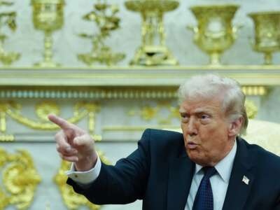 On Iran, Trump Has Backed Himself Into a Corner; Iran-Cuba Resist Trump – 3 Articles