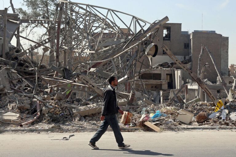 From Somalia to Iran: U.S. Bombs Do Not Bring Peace – 2 Articles